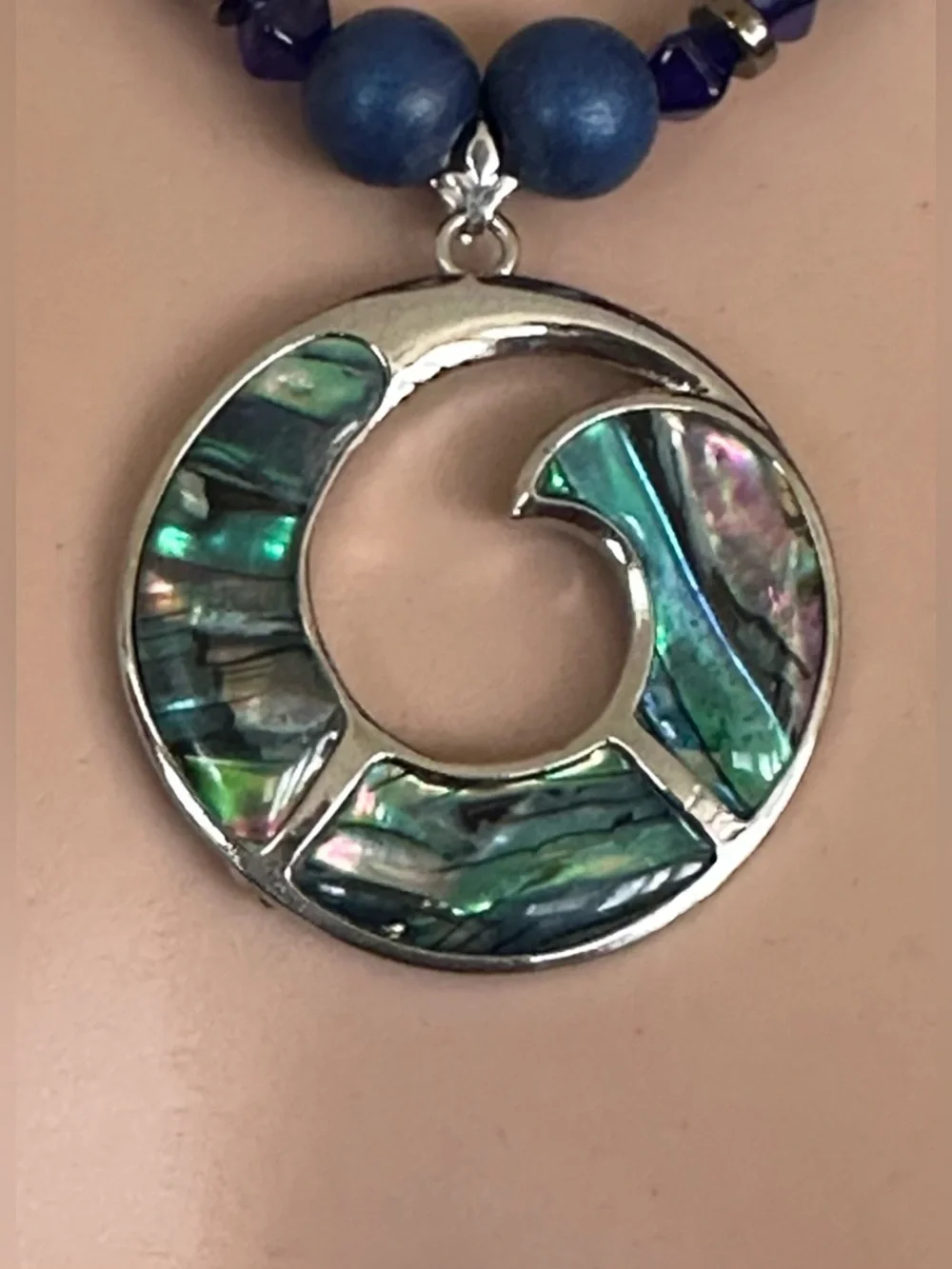 22 inch Abalone Shell bead necklace NWOT - Picture 6 of 15